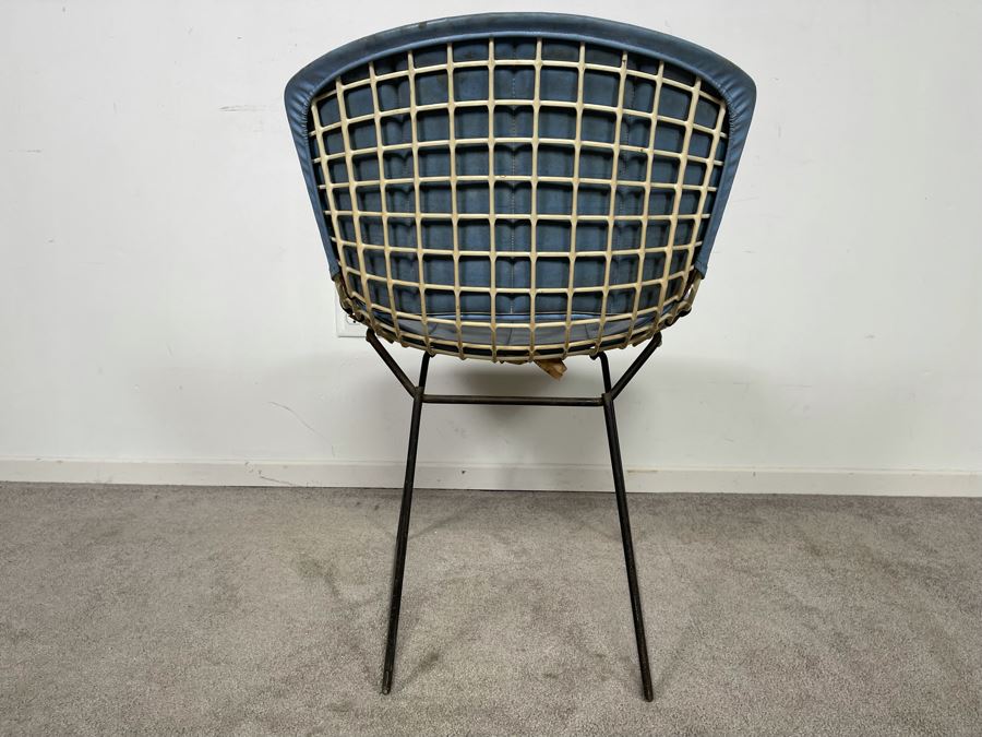 Mid-Century Modern Knoll Harry Bertoia Side Chair With Covers [Photo 8]