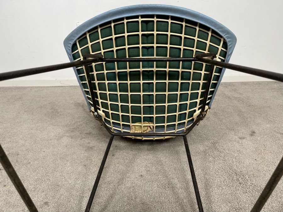 Mid-Century Modern Knoll Harry Bertoia Side Chair With Covers [Photo 12]