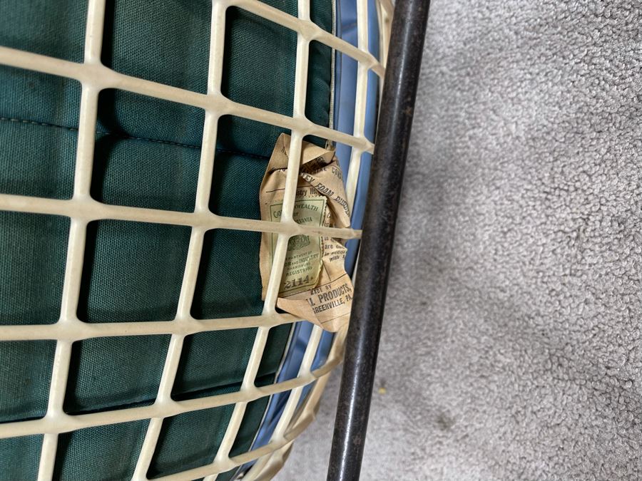 Mid-Century Modern Knoll Harry Bertoia Side Chair With Covers [Photo 10]