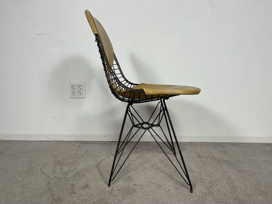 Early Charles & Ray Eames DKR Wire Bikini Chair By Knoll In Tan [Photo 6]