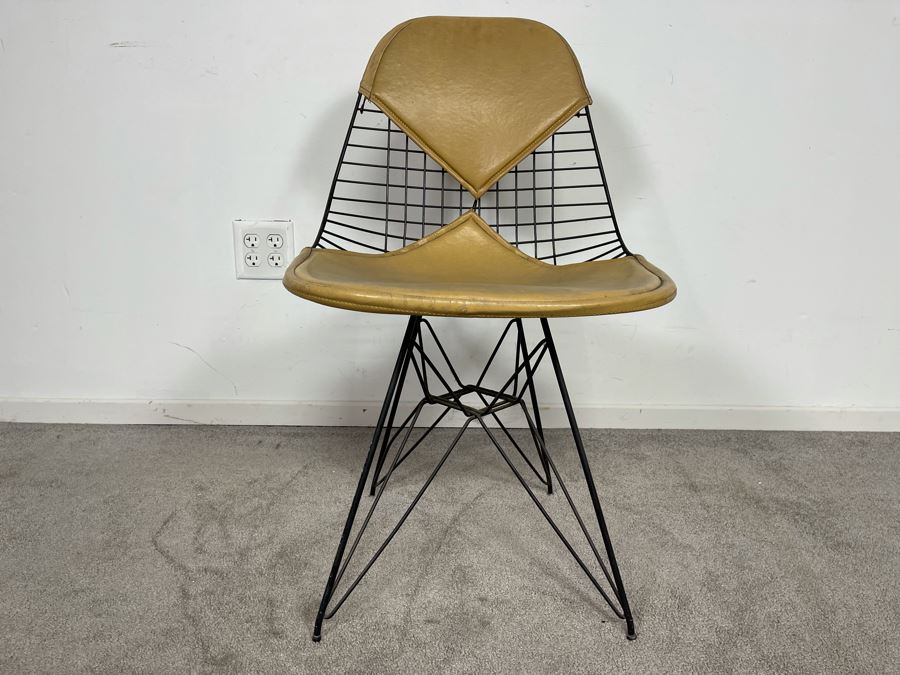 Early Charles & Ray Eames DKR Wire Bikini Chair By Knoll In Tan [Photo 3]