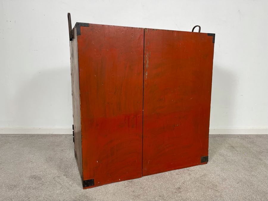 Old Red Lacquered Wooden Japanese Tansu Chest 29W X 15D X 30H [Photo 11]