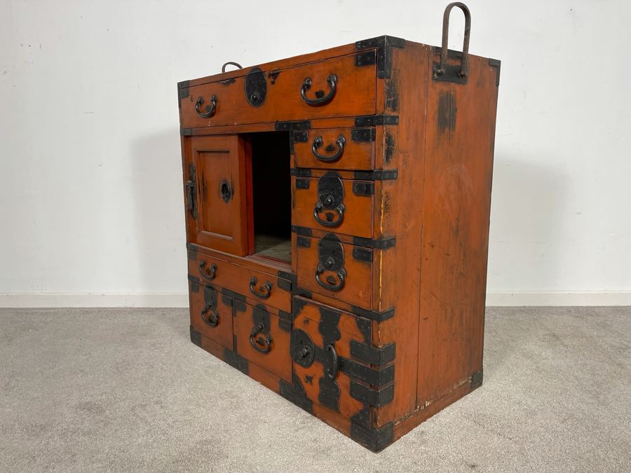 Old Red Lacquered Wooden Japanese Tansu Chest 29W X 15D X 30H [Photo 10]