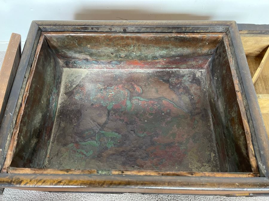 Old Japanese Carved Wood Hibachi 23.5W X 14D X 15H [Photo 6]