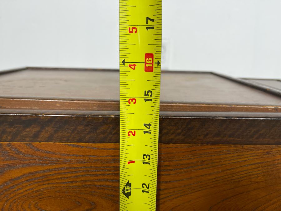 Old Japanese Carved Wood Hibachi 23.5W X 14D X 15H [Photo 14]