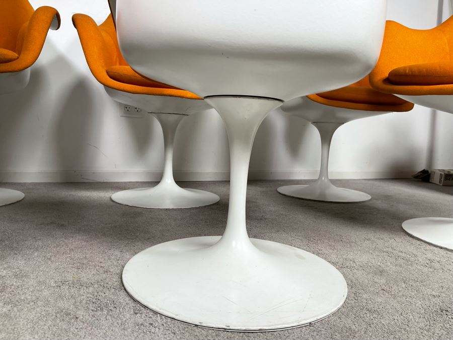 CORRECTED - Set Of Six Vintage Eero Saarinen For Knoll Tulip Arm Chairs BR50 Fully Upholstered In Orange [Photo 10]