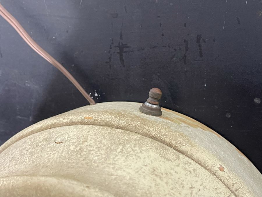 Mid-Century Modern Guido Gambone (Attributed) Pottery Table Lamp [Photo 9]