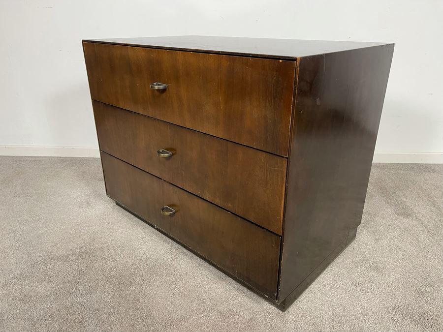 Milo Baughman For Directional Small Chest Of Drawers 30W X 18D X 23.5H [Photo 9]