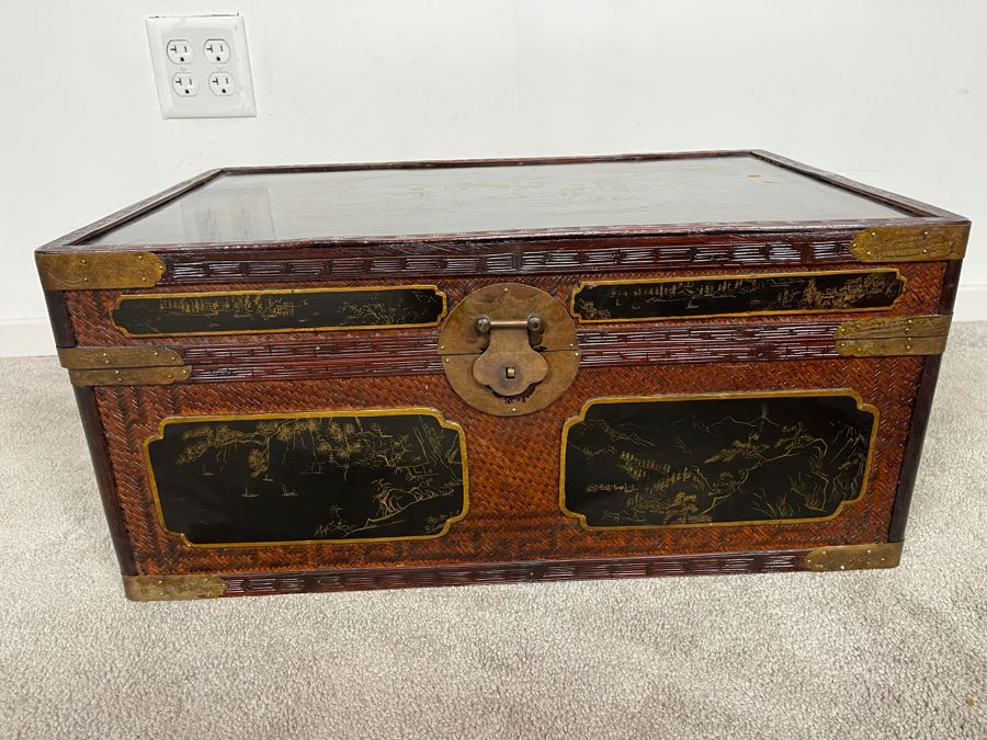 Vintage Chinese Trunk Chest 25W X 16D X 11.5H [Photo 3]