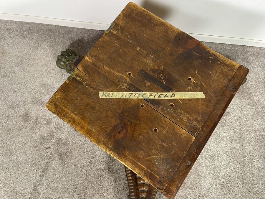 Stunning Regency Carved Burl Walnut Breakfast/Tilt Table With Brass Claw Feet On Casters - See Photos 57.5R X 19.5H [Photo 17]
