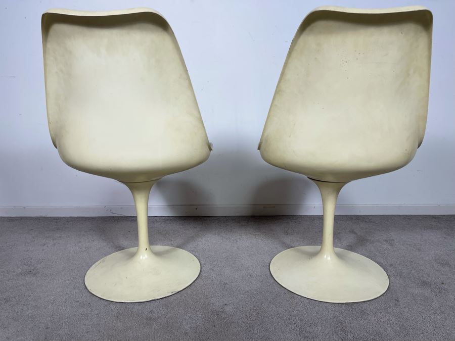 Pair Of Vintage Eero Saarinen For Knoll Tulip Chairs BR51 20W X 31H [Photo 9]