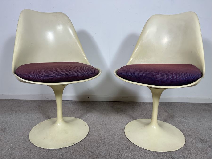 Pair Of Vintage Eero Saarinen For Knoll Tulip Chairs BR51 20W X 31H [Photo 3]