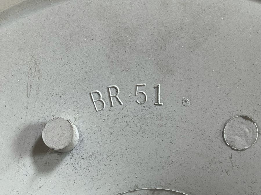 Pair Of Vintage Eero Saarinen For Knoll Tulip Chairs BR51 20W X 31H [Photo 11]