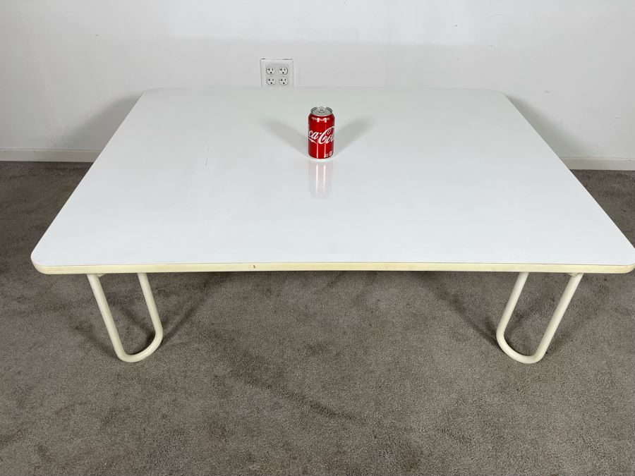 Vitra/Knoll Modern Coffee Table 47W X 35.5D X 17H [Photo 5]