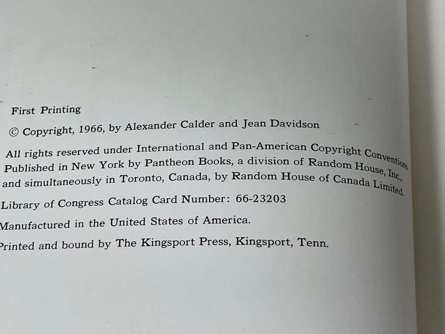 First Printing 1966 Calder An Autobiography With Pictures Book [Photo 4]