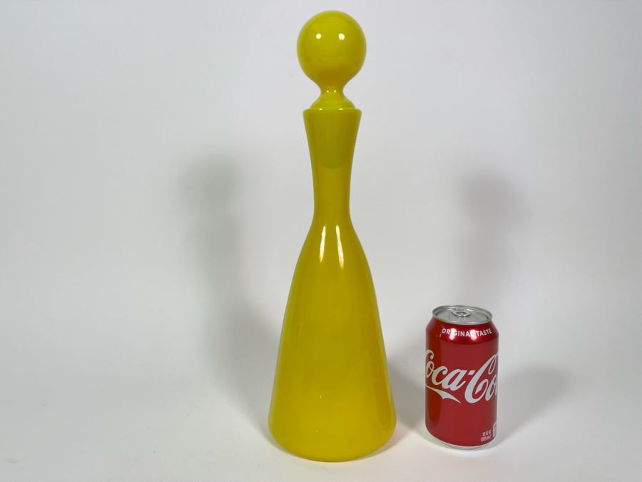 Vintage Yellow Glass Decanter With Stopper 15.5H [Photo 2]