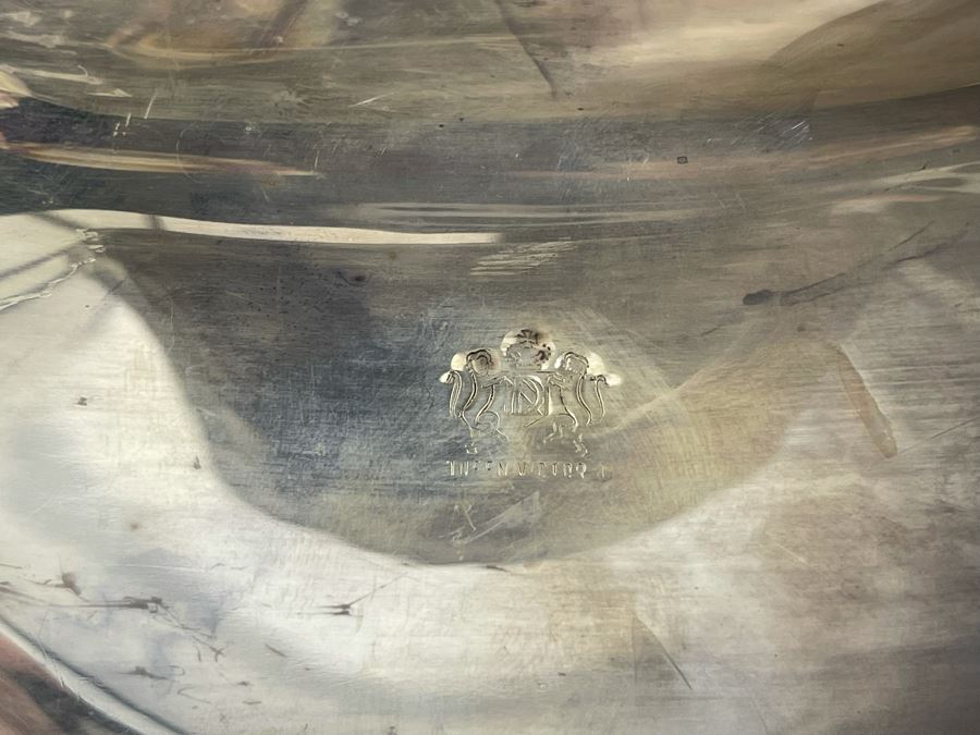 Queen Victory Footed Silverplate Shell Dish 11.5W X 12D X 3H [Photo 7]