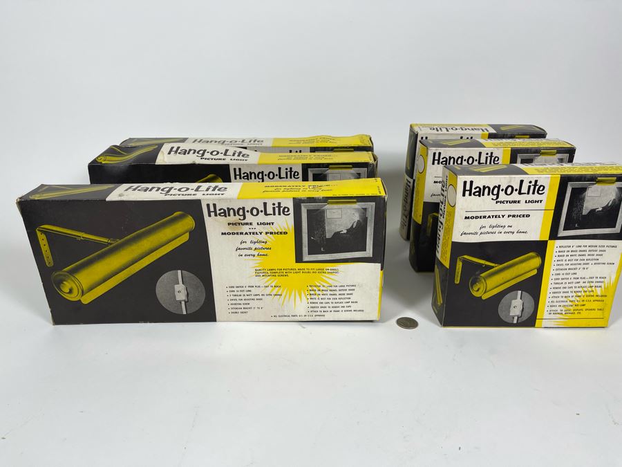 Collection Of Six New Old Stock Hang O Lite Picture Frame Lights [Photo 2]
