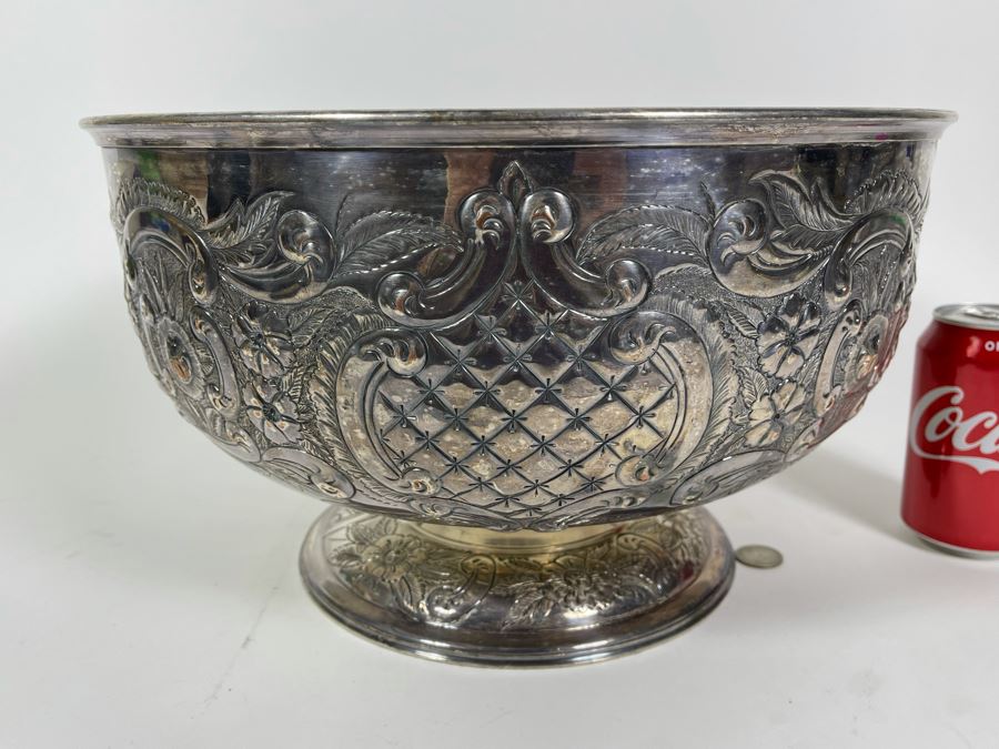 Large Silverplate Punch Bowl 15W X 9H With 11 Silverplate Footed Cups Hand Chased Made In Sheffield England [Photo 10]