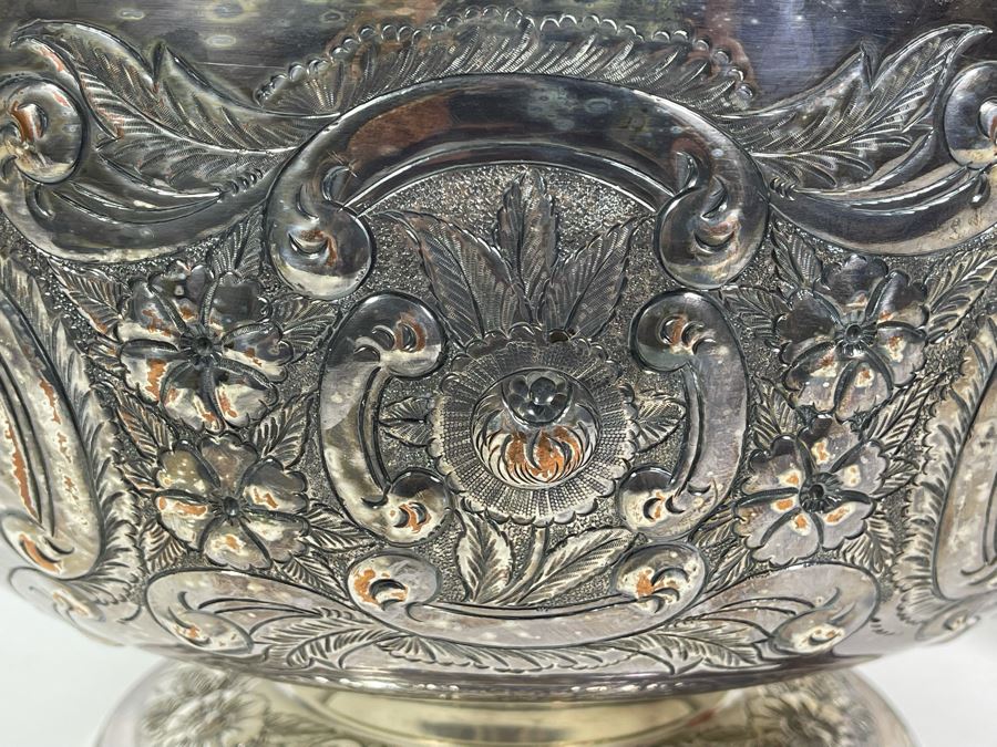 Large Silverplate Punch Bowl 15W X 9H With 11 Silverplate Footed Cups Hand Chased Made In Sheffield England [Photo 5]