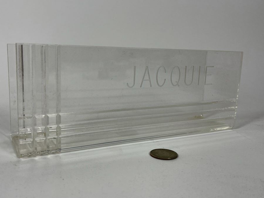 Acrylic File Holder Personalized To Jacquie 10W [Photo 1]
