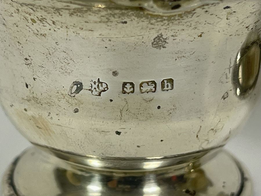Set Of Four Sterling Silver English Footed Cups 160.9g [Photo 6]