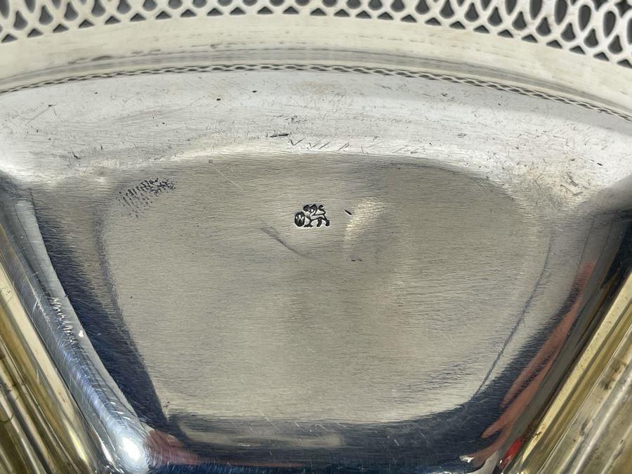 Sterling Silver Divided Dish By Whiting Manufacturing Co (Gorham) 180.1g [Photo 9]