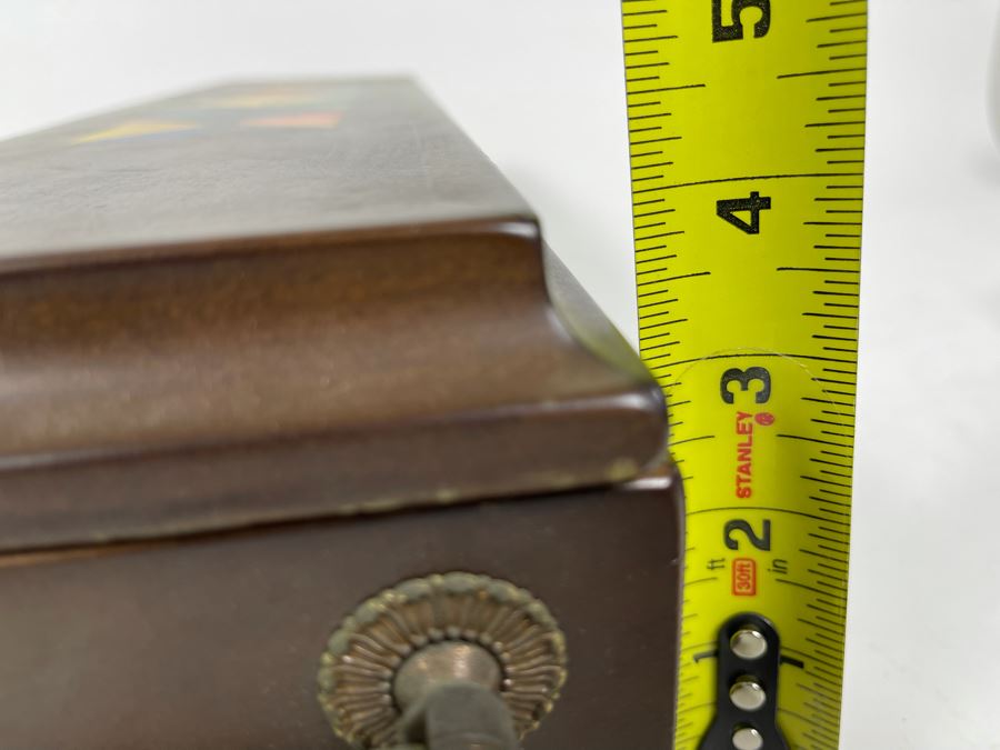 Poker Chip Set In Case 19W X 6D X 4H [Photo 9]