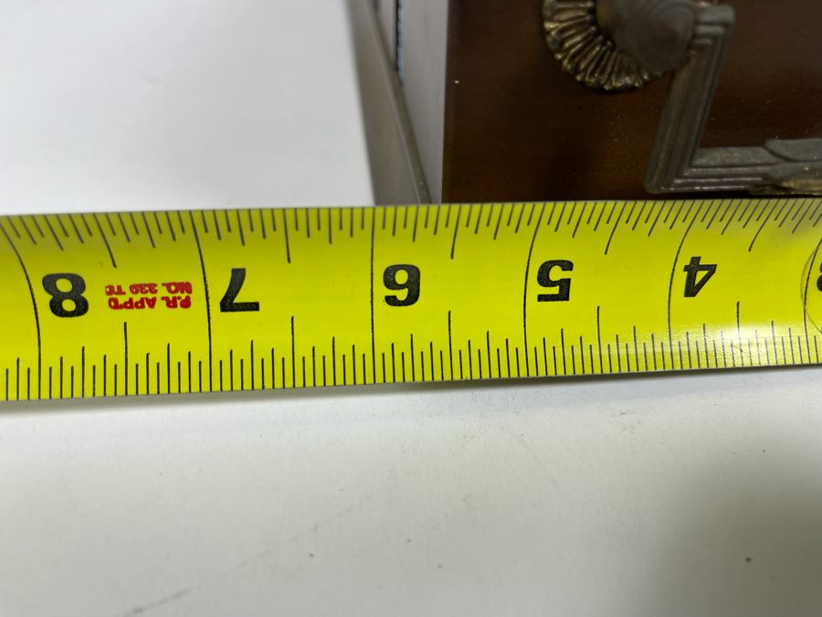 Poker Chip Set In Case 19W X 6D X 4H [Photo 8]