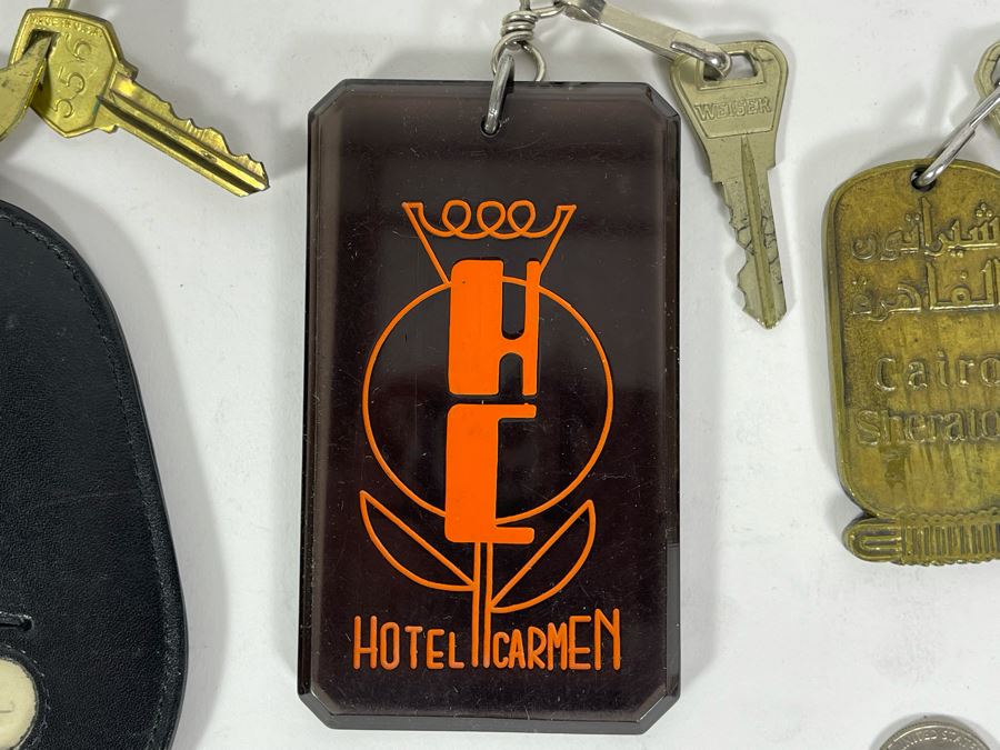 Collection Of Six Vintage Overseas Hotel Keys [Photo 7]