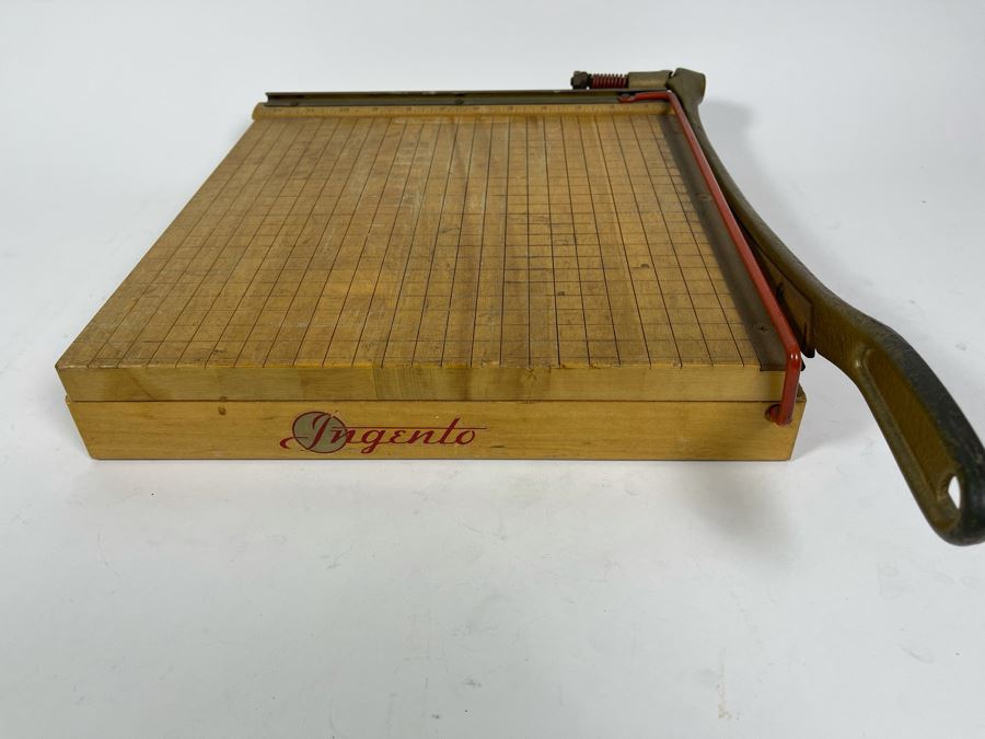 Vintage Ingento Paper Cutter Model No 4 [Photo 2]