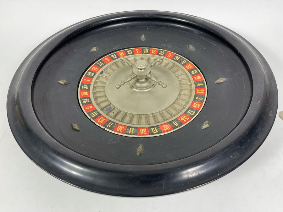 Vintage Metal And Wood Roulette Wheel 18R [Photo 3]