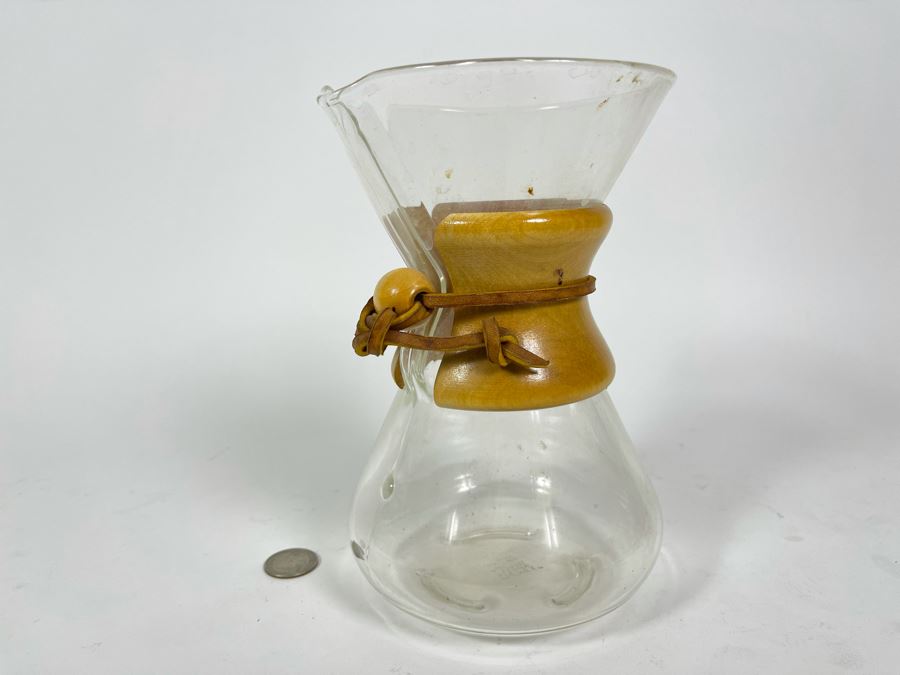 Chemex Pyrex Brand Glass Pitcher Beaker With Wooden Grip 8H [Photo 1]