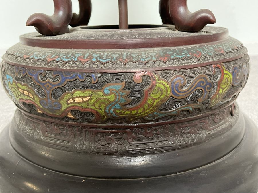 Vintage Impressive Japanese Champleve Bronze Torchiere Floor Lamp Featuring Elephants And Foo Dogs 68H X 24R (Needs Rewiring) - See Photos [Photo 9]