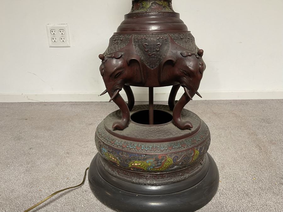 Vintage Impressive Japanese Champleve Bronze Torchiere Floor Lamp Featuring Elephants And Foo Dogs 68H X 24R (Needs Rewiring) - See Photos [Photo 4]
