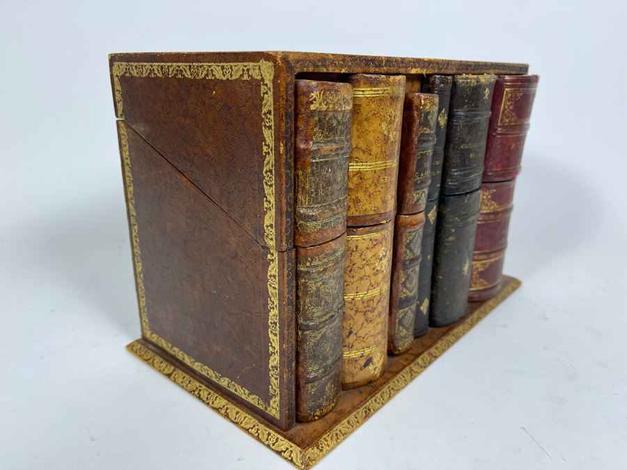 French Faux Book Box Safe 12.5W X 7D X 8H [Photo 7]