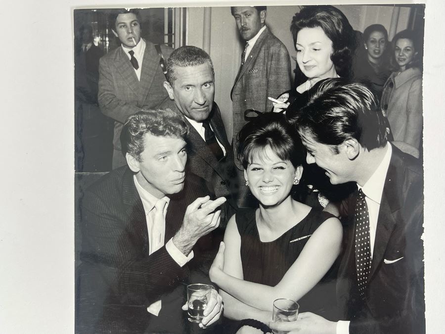 1962 Photo By Giovanni Battista Poletto - Rome, Italy - Co-stars Of Luchino Visconti Film The Leopard (Il Gattopardo) : Burt Lancaster, Claudia Cardinale, Alain Delon, Paolo Stoppa (Photographer G.B. Poletto) 9.5 X 7.25 [Photo 3]