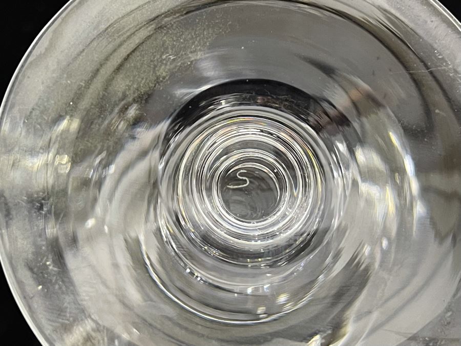 Eight Steuben Glass Water Goblets Stemware 5.25H 6268 Retails $879 [Photo 9]