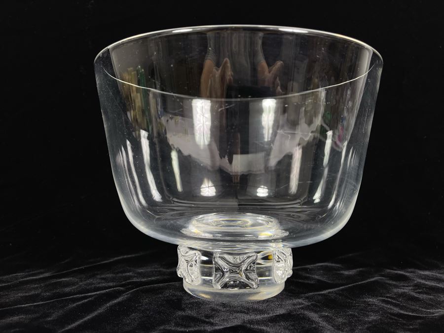 Large Steuben Glass Centerpiece Footed Bowl 9W X 7 1/4H [Photo 7]