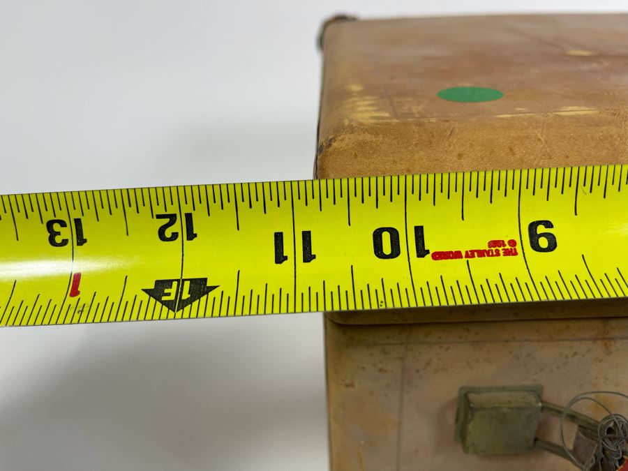 JUST ADDED - Vintage Camera Film Case 11W X 13D X 7H Filled With Old Motion Picture Mystery Film (Some Of The Film Is Damaged) [Photo 18]