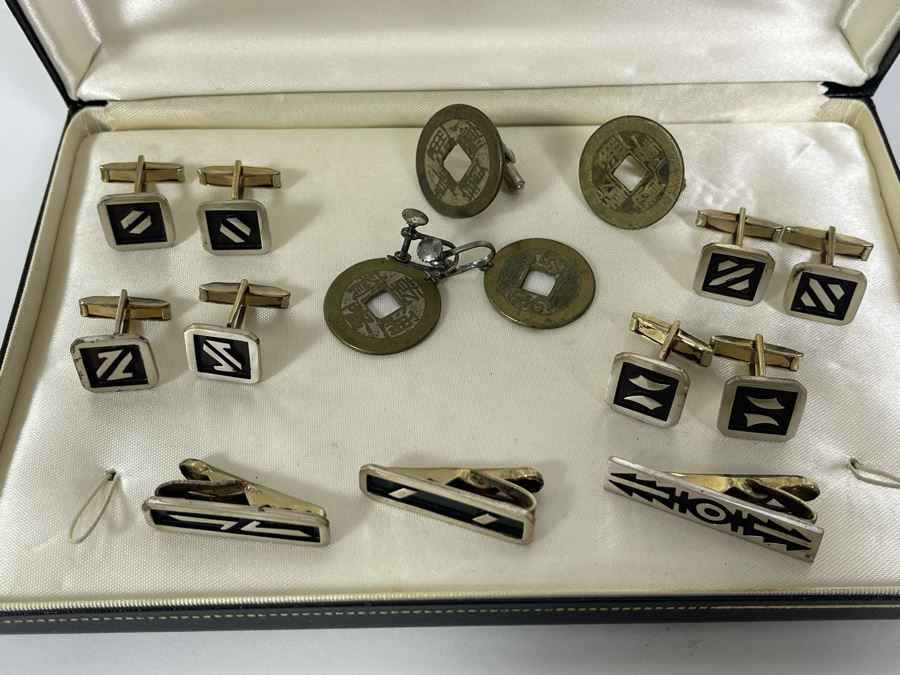 JUST ADDED - Collection Of Sterling Silver Signed Taxco MB Mexico Cufflinks And Tie Clips, Chinese Coin Earrings And Cufflinks - Sterling Silver Weight 46.9g [Photo 4]