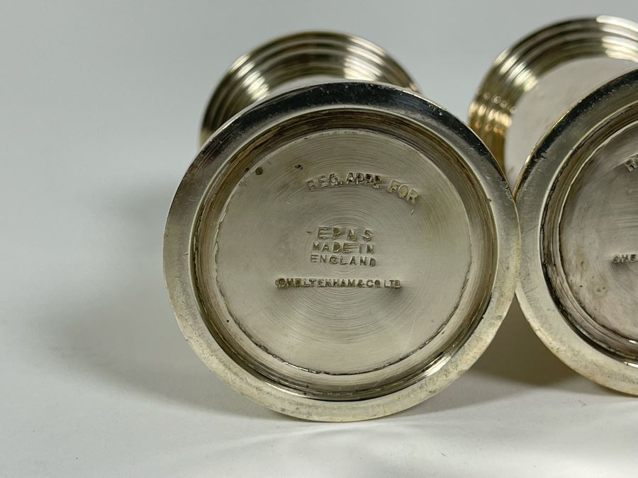 JUST ADDED - Pair Of Silverplate English Salt & Pepper Shakers Cheltenham & Co Ltd [Photo 5]