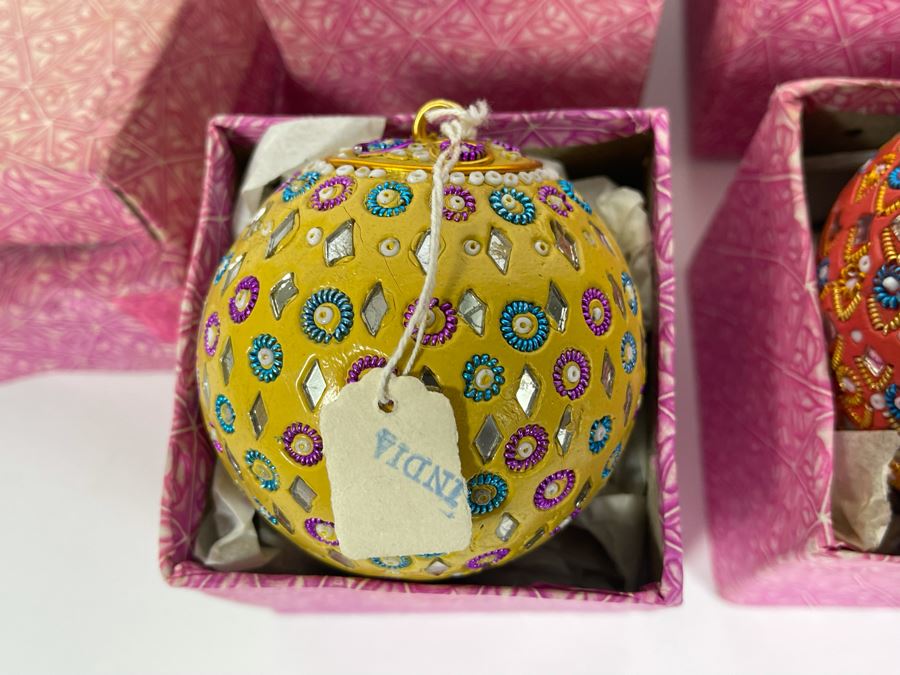 JUST ADDED - Collection Of New Old Stock Christmas Ornaments From IndiaCollection Of New Old Stock Christmas Ornaments From India [Photo 4]