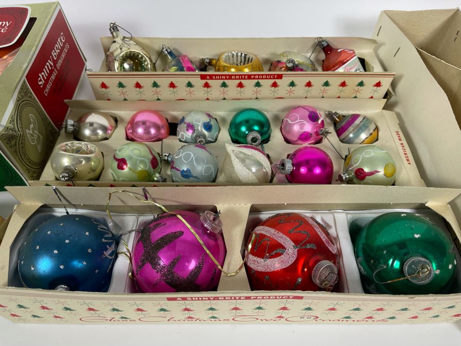 JUST ADDED - Vintage Glass Christmas Ornaments [Photo 5]