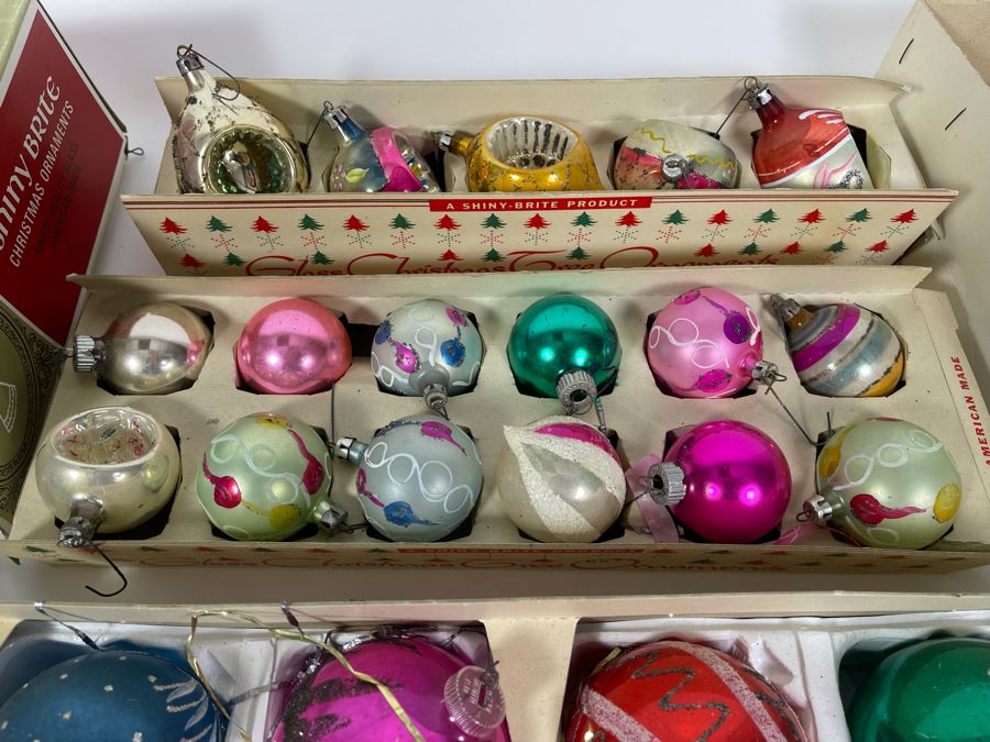 JUST ADDED - Vintage Glass Christmas Ornaments [Photo 7]