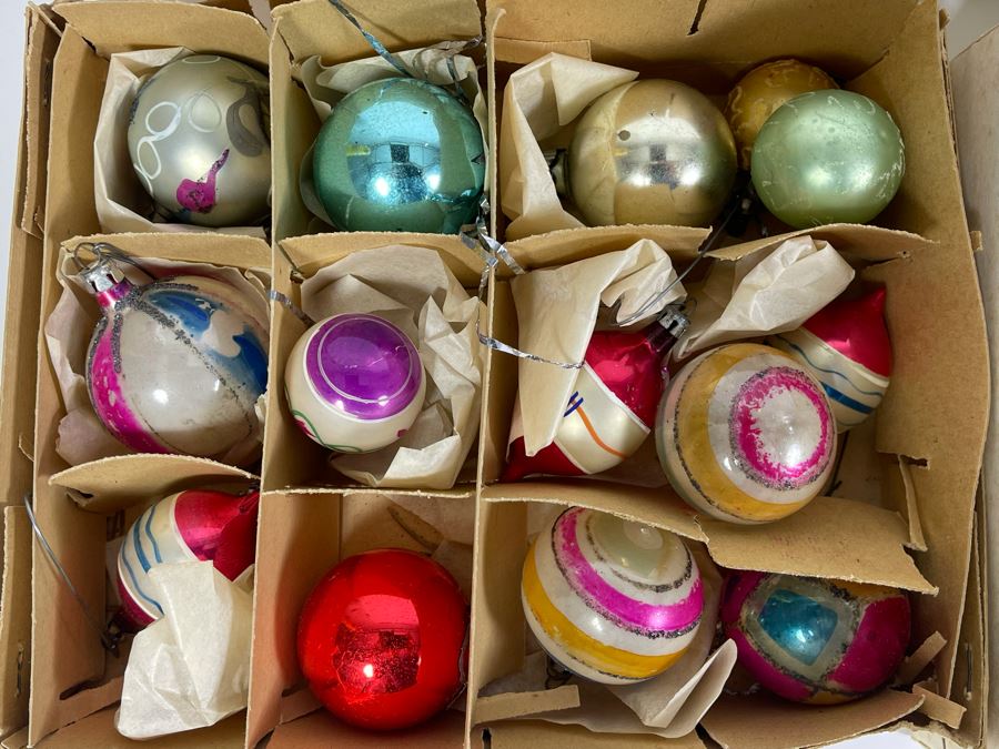 JUST ADDED - Vintage Glass Christmas Ornaments [Photo 4]