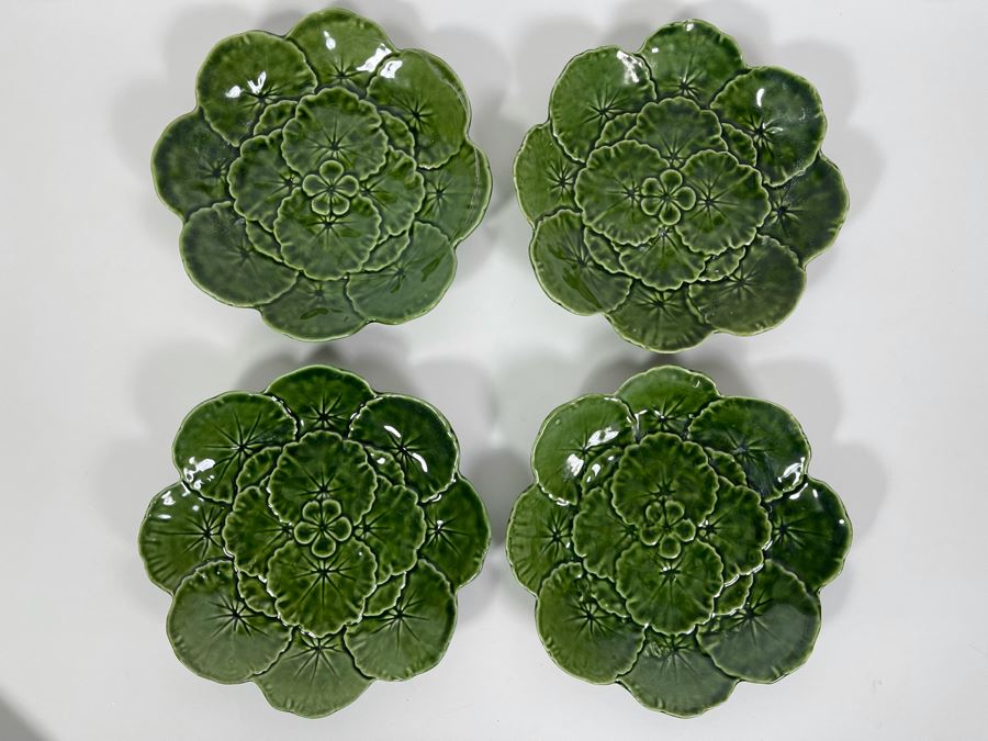 JUST ADDED - Collection Of Four Faiancas Belo Majolica Portugal Green Geranium Plates 8R [Photo 2]