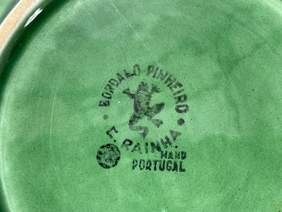 JUST ADDED - Set Of Four Bordallo Pinheiro C. Rainha Portuguese Mid-Century Modern Era Cabbage Bowls 8R [Photo 6]