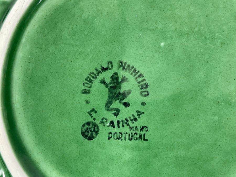 JUST ADDED - Set Of Four Bordallo Pinheiro C. Rainha Portuguese Mid-Century Modern Era Cabbage Bowls 8R [Photo 5]