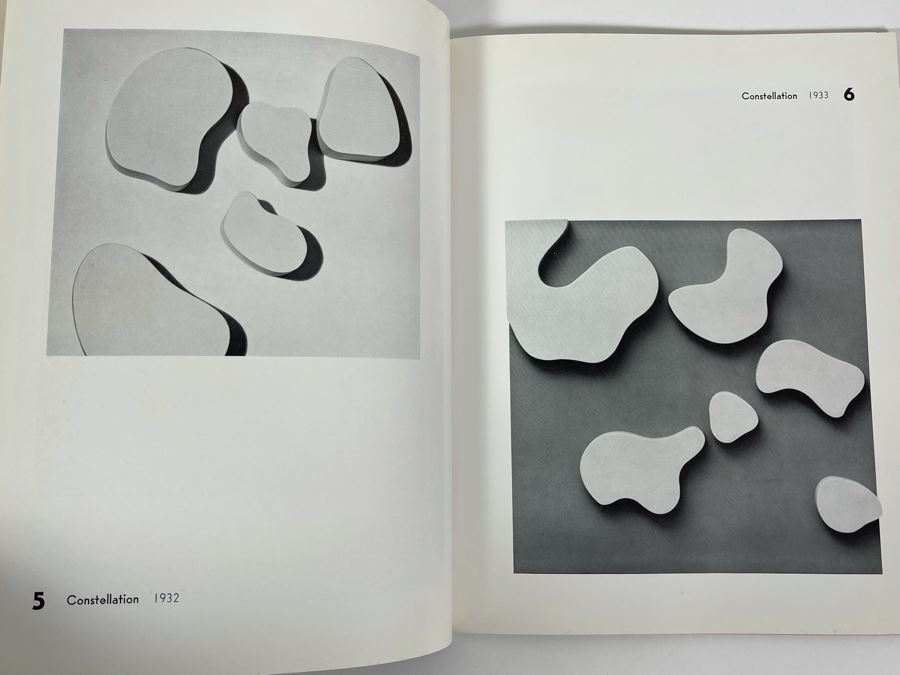 JUST ADDED - Vintage 1960 Sidney Janis Art Gallery NY Book Featuring Jean Arp And Piet Mondrian [Photo 8]